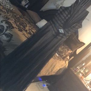 Beautiful Bagley Mischa black tule gown